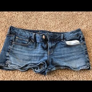 American Eagle Denim shorts sz 14